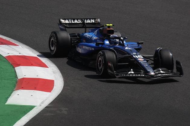 F1 Grand Prix Of Mexico City 2025 Practice 1 Luke Browning during the first practice ahead of the Formula 1 Grand Prix of Mexico City at Autodromo Hermanos Rodriguez in Mexico City, Mexico on October 24, 2025. Mexico City Mexico  Copyright: xJakubxPorzyckix originalFilename:porzycki-f1grandp251024_npjHE.jpg