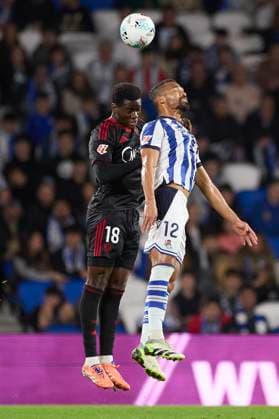 October 24, 2025, San Sebastian, Guipuzcoa, SPAIN: Lucien Agoume of Sevilla FC competes for the ball with Yangel Herrera of Real Sociedad during the LaLiga EA Sports match between Real Sociedad and Sevilla FC at Anoeta on October 24, 2025, in San Sebastian, Spain. San Sebastian SPAIN - ZUMAa181 20251024_zaa_a181_063 Copyright: xRicardoxLarreinax