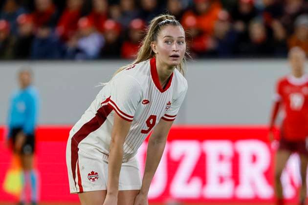 Jordyn Huitema (Kanada, 09) , Schweiz, Frauen Fussball, Freundschaftsspiel, Schweiz vs. Kanada, 24.10.2025, Swissporarena, Luzern, Schweiz Luzern Swissporarena Kanton Luzern Schweiz Copyright: xGrantxHubbsx