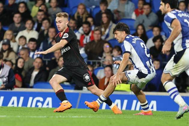 Spanish La Liga EA Sports soccer match between Real Sociedad and Sevilla at Reale Arena Stadium in San Sebastian, Spain 24 October 2025 900 Cordon Press  900 CordonxPress LOF - Real Sociedad vs Sevilla
