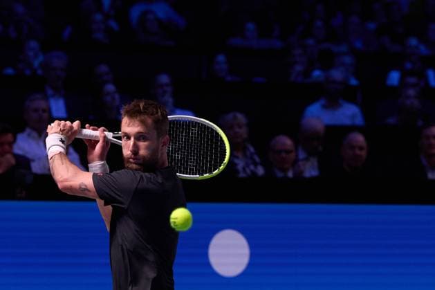 Corentin Moutet of France returns a backhand to Lorenzo Musetti of Italy during the Quarter-finals match at Erste Bank Open 2025 at Wiener Stadthalle on October 24, 2025 in Vienna, Austria. (Photo by Camilla Stolen, Imago) Vienna Austria Copyright: xCamillaxStolenx L1074397