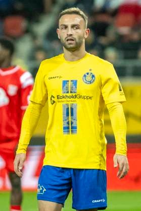 Regionalliga Nordost -Saison 25 26 Hallescher FC vs. 1.FC Lok Leipzig Halle, Deutschland 24.Oktober 2025: Im Bild:Tobias Dombrowa (Leipzig) Halle Saale Leuna Chemie Stadion Sachsen-Anhalt Deutschland