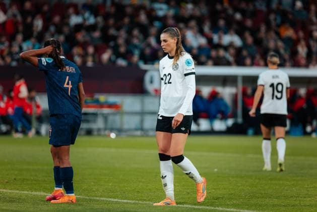 24.10.25, Frauen, Fussball, UEFA Womens Nations League, Halbfinale, Saison 2025, Deutschland - Frankreich Jule Brand ( 22 - Deutschland) Düsseldorf MERKUR SPIEL-ARENA NRW Deutschland