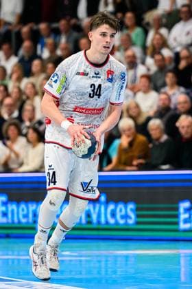 Huettenberg: HBL - 25 26 - TV Huettenberg - SG BBM Bietigheim Paul Kompenhans (Huettenberg) Huettenberg Sportzentrum Deutschland