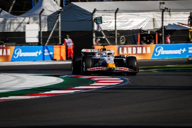 2025 Formula One Mexican Grand Prix Autodromo Hermanos Rodriguez, Mexico City, Mexico. 24.October.2025; Isack Hadjar of France and Visa Cash App RB Formula One Team during Formula One Mexican Grand Prix (Photo by Jay Hirano) Mexico City Autodromo Hermanos Rodriguez Mexico Copyright: xJayxHiranox