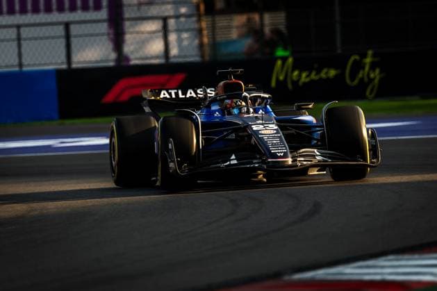 2025 Formula One Mexican Grand Prix Autodromo Hermanos Rodriguez, Mexico City, Mexico. 24.October.2025; Alexander Albon of Thailand and Williams Racing during Free Practice 2 Formula One Mexican Grand Prix (Photo by Jay Hirano) Mexico City Autodromo Hermanos Rodriguez Mexico Copyright: xJayxHiranox