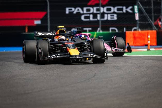 2025 Formula One Mexican Grand Prix Autodromo Hermanos Rodriguez, Mexico City, Mexico. 24.October.2025; Yuki Tsunoda of Japan and Oracle Red Bull Racing during Free Practice 1 Formula One Mexican Grand Prix (Photo by Jay Hirano) Mexico City Autodromo Hermanos Rodriguez Mexico Copyright: xJayxHiranox