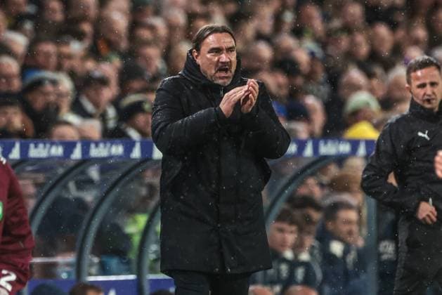 Premier League Leeds United v West Ham United Daniel Farke manager of Leeds United during the Premier League match Leeds United vs West Ham United at Elland Road, Leeds, United Kingdom, 24th October 2025 (Photo by Mark Cosgrove News Images) Leeds Elland Road West Yorkshire United Kingdom Copyright: xMarkxCosgrove NewsxImagesx