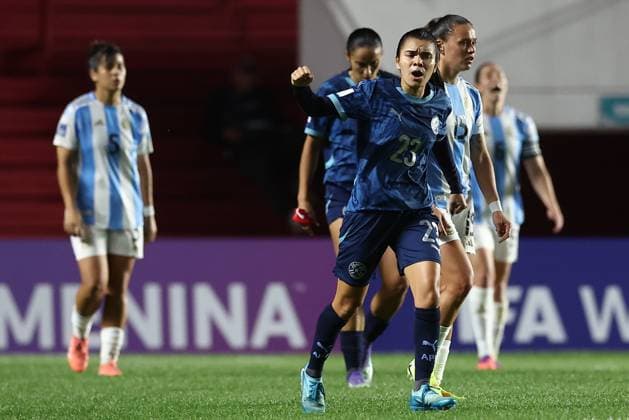 Paraguay s defender Liz Barreto (C) celebrates after scoring a goal during the CONMEBOL Women s Nations League football match, qualifier for the 2027 World Cup in Brazil, between Argentina and Paraguay, at the Diego Armando Maradona stadium in Buenos Aires, Argentina on October 24, 2025. BUENOS AIRES ARGENTINA Copyright: xALEJANDROxPAGNIx