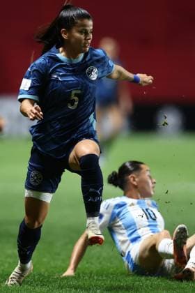 Paraguay s defender Dahiana Bogarin (L) looks on during the CONMEBOL Women s Nations League football match, qualifier for the 2027 World Cup in Brazil, between Argentina and Paraguay, at the Diego Armando Maradona stadium in Buenos Aires, Argentina on October 24, 2025. BUENOS AIRES ARGENTINA Copyright: xALEJANDROxPAGNIx