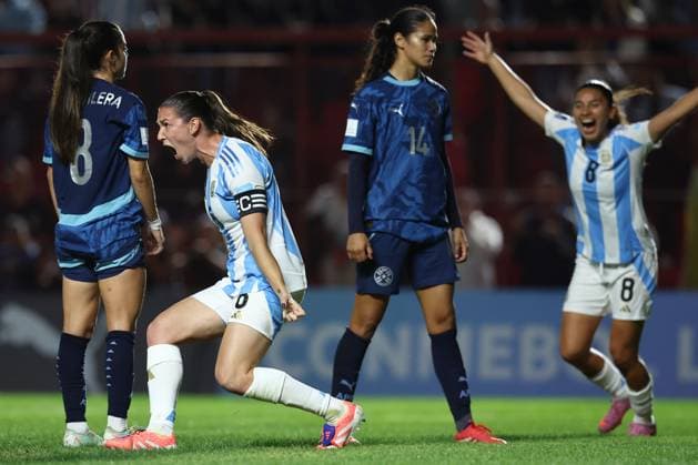 Argentina s defender Aldana Cometti (2nd-L) celebrates after scoring the team™s first goal during the CONMEBOL Women s Nations League football match, qualifier for the 2027 World Cup in Brazil, between Argentina and Paraguay, at the Diego Armando Maradona stadium in Buenos Aires, Argentina on October 24, 2025. BUENOS AIRES ARGENTINA Copyright: xALEJANDROxPAGNIx
