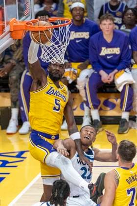 October 24, 2025, Los Angeles, California, USA: Los Angeles LakersÃ¢â‚¬â ¢ Deandre Ayton (5) dunks against Minnesota Timberwolves Jaylen Clark (22) during an NBA, Basketball Herren, USA basketball game, in Los Angeles Friday, Oct. 24, 2025. Los Angeles USA - ZUMAc68_ 20251024_zaf_c68_069 Copyright: xRingoxChiux