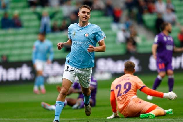 ALEAGUE CITY GLORY, Max Caputo of Melbourne City celebrates a goal scored during the A-League MenÕs Round 2 match between Melbourne City and the Perth Glory at AAMI Park in Melbourne, Saturday, October 25, 2025. ( NO ARCHIVING, EDITORIAL USE ONLY MELBOURNE VICTORIA AUSTRALIA  Copyright: xCONxCHRONISx 20251025193219801640