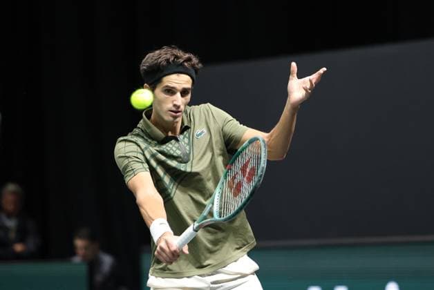 ROLEX PARIS MASTERS TENNIS 2025 Thierry Larret MAXPPP - Nanterre (92) 22 10 2025 Thierry Larret Maxppp. Tennis. Rolex Paris Masters. Paris La Defense, Nanterre (92). Du 25 octobre au 2 novembre 2025. Qualifications : Pierre Hugues Herbert (FRA) vs Valentin ROYER (FRA) Nanterre (92) PARIS LA DEFENSE ARENA ILE DE FRANCE FRANCE  Copyright: xMAXPPPxThierryxLarretx TLR202510251163 TLR202510251163