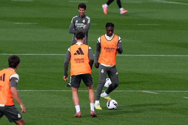 October 25, 2025, Valdebebas, Madrid, Spain: Eduardo Camavinga during the Real Madrid training session ahead their upcoming Spanish League, LaLiga EA Sports, football match against FC Barcelona, Barca at Ciudad Deportiva Real Madrid on October 25, 2025, in Valdebebas, Madrid, Spain. Valdebebas Spain - ZUMAa181 20251025_zaa_a181_070 Copyright: xDennisxAgyemanx