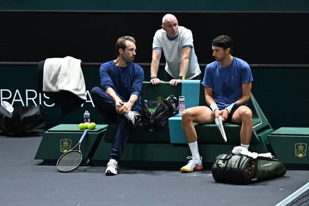 Practice Day At 2025 Rolex Paris Masters - France Arthur Rinderknech (FRA) during practice at the 2025 Rolex Paris Masters at the U Arena in Paris, FRANCE, on October 24, 2025. Photo by Corinne Dubreuil ABACAPRESS.COM Paris France  Copyright: xDubreuilxCorinne ABACAx