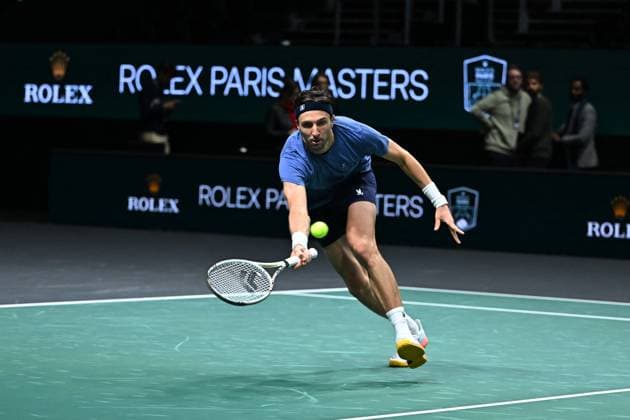 Practice Day At 2025 Rolex Paris Masters - France Arthur Rinderknech (FRA) during practice at the 2025 Rolex Paris Masters at the U Arena in Paris, FRANCE, on October 24, 2025. Photo by Corinne Dubreuil ABACAPRESS.COM Paris France  Copyright: xDubreuilxCorinne ABACAx