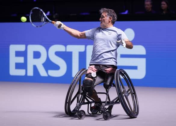 TENNIS - ATP, Tennis Herren Erste Bank Open VIENNA,AUSTRIA,25.OCT.25 - TENNIS - ATP World Tour, Erste Bank Open, wheelchair tennis. Image shows Stephane Houdet (FRA).  GEPAxpictures xWalterxLuger