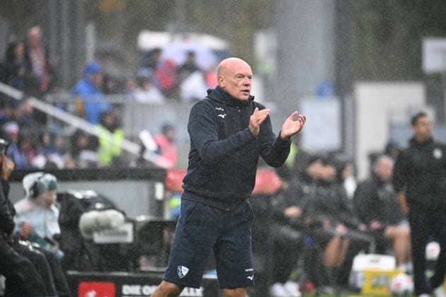 25.10.2025, Fußball, Herren, 2.BL (2. Bundesliga), Saison 2025 2026, Holstein Kiel - VfL Bochum, 10. Spieltag Trainer Uwe Rösler (Bochum) Kiel, Holstein-Stadion Holstein-Stadion Schleswig-Holstein Deutschland