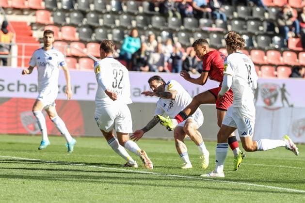 3. Liga; FC Ingolstadt 04 - 1. FC Saarbrücken; Torchance verpasst Marcel Costly (22, FCI) Rabihic Kasim (10 FCS) Bormuth Robin (32 FCS) 3. Liga - FC Ingolstadt 04 Saison 2025 2026 1. FC Saarbrücken