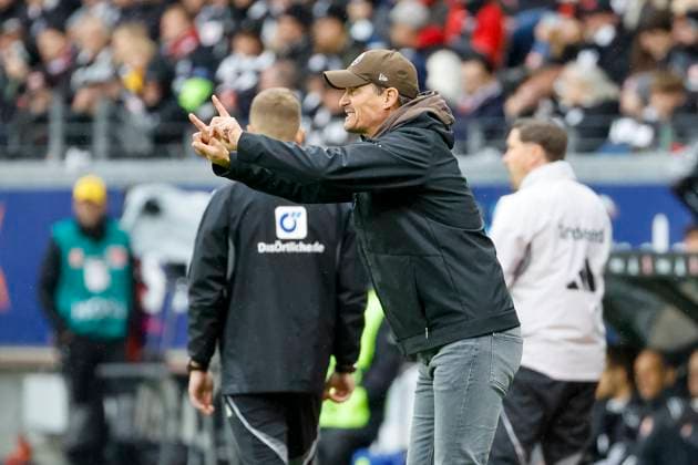 Alexander Blessin (FC St. Pauli, Trainer) , Deutschland, Fussball, 1. Bundesliga, 8.Spieltag, 2025 2026, Eintracht Frankfurt vs. FC St. Pauli, 25.10.2025, Deutsche-Bank-Park, Frankfurt am Main, Deutschland Frankfurt am Main Deutsche-Bank-Park Hessen Deutschland Copyright: xGrantxHubbsx