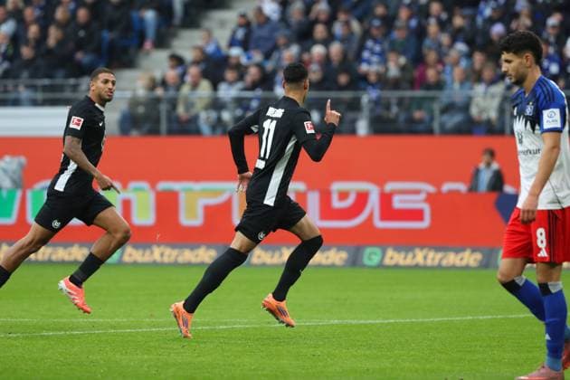 HSV vs. VfL, 1. BL Hamburg, 25.10.2025, FUßBALL - Hamburger SV vs. VfL Wolfsburg, 1. BL, Saison 2025 26. Adam Daghim (VfL Wolfsburg) jubelt nach seinem Tor zum 0:1 Hamburg