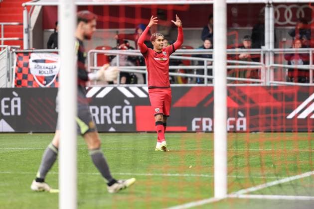3. Liga; FC Ingolstadt 04 - 1. FC Saarbrücken; Tor Jubel Treffer 2:1 Yann Sturm (7, FCI) Torwart Menzel Phillip (13 FCS) 3. Liga - FC Ingolstadt 04 Saison 2025 2026 1. FC Saarbrücken