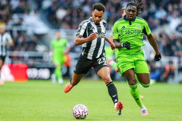 Newcastle United v Fulham, Premier League Jacob Murphy Of Newcastle United scores a GOAL 1-0 during the Newcastle United v Fulham Premier League match at St. James Park, Newcastle Upon Tyne, England on 25 October 2025 Credit: Lee Keuneke Every Second Media Editorial use only. All images are copyright Every Second Media Limited. No images may be reproduced without prior permission. All rights reserved. Premier League and Football League images are subject to licensing agreements with Football DataCo Limited. see https: www.football-dataco.com Copyright: xIMAGO EveryxSecondxMediax ESM-1639-0050 LeexKeunekex xEveryxSecondxMediax
