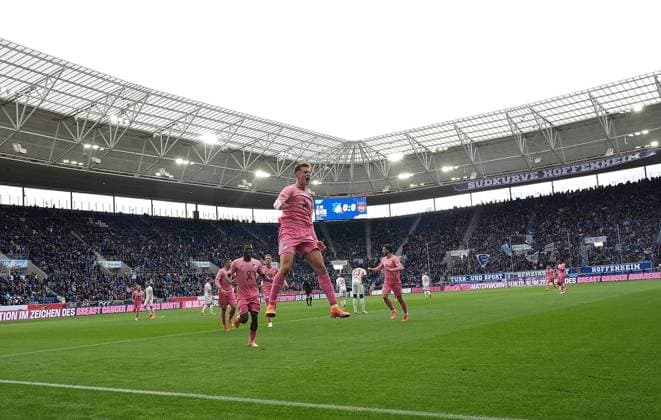GER, 1.FBL, TSG Hoffenheim vs 1.FC Heidenheim 25.10.2025, PreZero Arena, Sinsheim, GER, 1.FBL, TSG Hoffenheim vs 1.FC Heidenheim , im Bild Fisnik Asllani (Hoffenheim) freut sich über das Tor zum 1:0. DFL regulations prohibit any use of photographs as image sequences and or quasi-video.