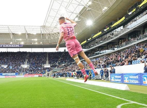 GER, 1.FBL, TSG Hoffenheim vs 1.FC Heidenheim 25.10.2025, PreZero Arena, Sinsheim, GER, 1.FBL, TSG Hoffenheim vs 1.FC Heidenheim , im Bild Tim Lemperle (Hoffenheim) freut sich über das Tor zum 2:0. DFL regulations prohibit any use of photographs as image sequences and or quasi-video.