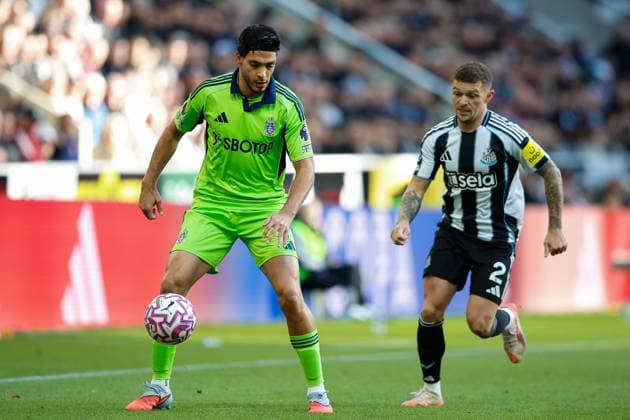 25th October 2025; St James Park, Newcastle, England; Premier League Football, Newcastle United versus Fulham; Raul Jimenez of Fulham controls the ball under pressure from Kieran Trippier of Newcastle United  CraigxCowan