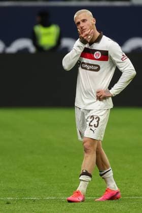 Fußball 1. Bundesliga - Eintracht Frankfurt - FC St. Pauli am 25.10.2025 im Deutsche Bank Park in Frankfurt Louis Oppie (St. Pauli 23) unzufrieden, enttäuscht, enttaeuscht, niedergeschlagen.