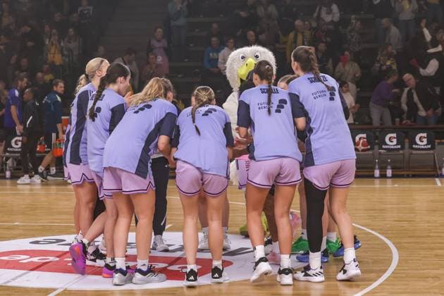 Team Alba, Alba Berlin Frauen vs Syntainics MBC, Basketball, 1. DBBL, Spieltag 5, Photo: Foot.Bowl Thomas Sobotzki Copyright: xFootxBowl ThomasxSobotzkix