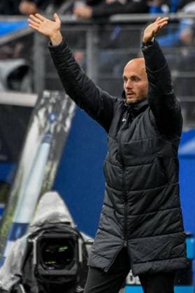 Paul Simonis Trainer ( Wolfsburg ) Deutschland , Hamburg , Volksparkstadion , Fussball , 1. Bundesliga , Hamburger SV - VFL Wolfsburg