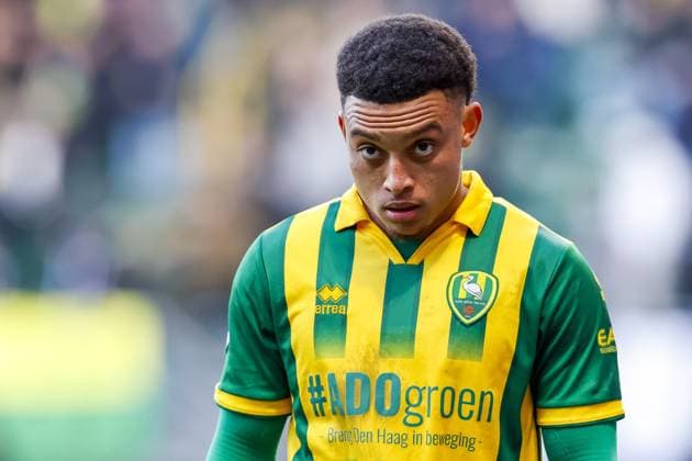 DEN HAAG , 25-10-2025 , WerkTalent Stadium , season 2025 2026 , Dutch Keuken Kampioen Divisie football , match between ADO Den Haag and FC Den Bosch , picture shows ADO Den Haag player Steven van der Sloot ADO - Den Bosch  x31680801x Copyright: