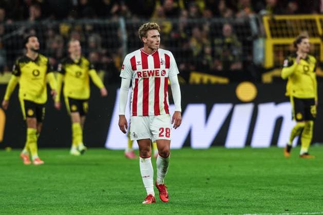 Fussball, Bundesliga Saison 2025 2026 8. Spieltag Borussia Dortmund - 1.FC Köln 25.10.2025, SIGNAL IDUNA PARK Sebastian Sebulonsen (1. FC Köln, 28) enttäuscht nach dem Tor zum 1-0 für Borussia Dortmund Dortmund SIGNAL IDUNA PARK Nordrhein-Westfalen Deutschland