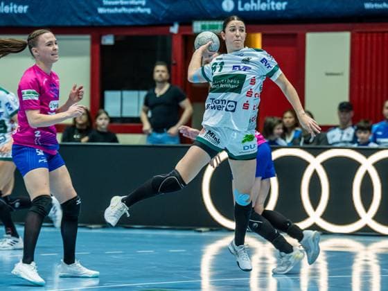 Lea Neubrander (Frisch Auf Frauen, 81) kommt frei zum Wurf, Union Neckarsulm vs. Frisch Auf Goeppingen, Handball, 1. Bundesliga, Spielzeit 2025 2026, 25.10.2025 Sport-Union Neckarsulm vs. Frisch Auf Goeppingen, Handball, 1. Bundesliga, Spielzeit 2025 2026, 25.10.2025 Neckarsulm Copyright: xEibner-Pressefoto MichaelxSchmidx EP_MST