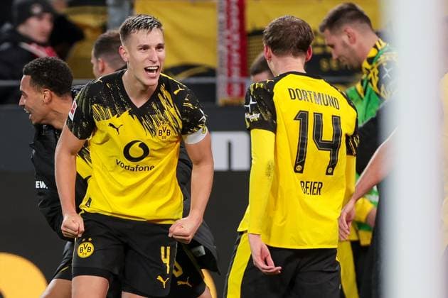 25.10.2025, 1. Bundesliga, 8. Spieltag, Borussia Dortmund - 1. FC Köln, v. l. Nico Schlotterbeck (Borussia Dortmund), Maximilian Beier (Borussia Dortmund) bejubeln das Tor zum 1:0, Dortmund Signal Iduna Park NRW Deutschland xRHR-FOTO DEx Copyright: DennisxEwert RHR-FOTOx RHR-FOTO DE