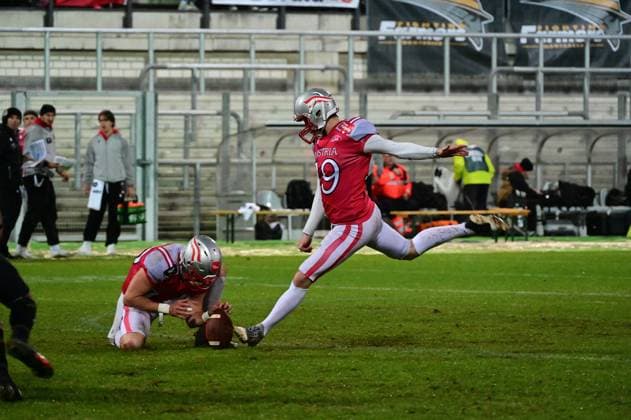 25.10.2025 xkhx Krefeld Grotenburg-Stadion American-Football-Europameisterschaft 2025 Deutschland - Österreich Kicker Herz Oskar (19, AUS)