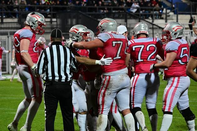 25.10.2025 xkhx Krefeld Grotenburg-Stadion American-Football-Europameisterschaft 2025 Deutschland - Österreich Jubel bei der Mannschaft von Österreich