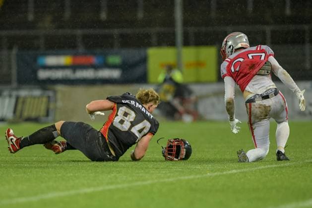 John Levi Kruse (Team Germany, 84) lost his helmet after tackle, Team Austria vs Team Germany, American Football, European Championship, EM, Europameisterschaft Semifinal, Season 2025, 25.10.2025, Krefeld Grotenburg Stadion Germany Copyright: xFootxBowl JUSTxSHOTSx