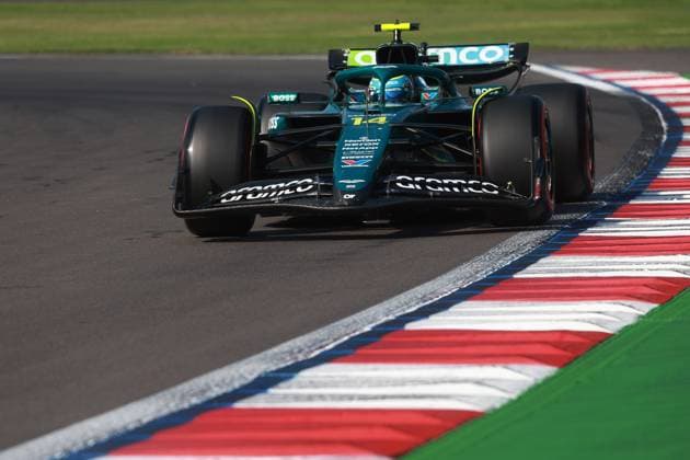 F1 Grand Prix of Mexico 2025 - Qualifying Session MEXICO CITY, MEXICO - OCTOBER 25: Fernando Alonso of Aston Martin driving the (14) AMR25 on track during the qualifying session ahead of the F1 Grand Prix of Mexico, at Autodromo Hermanos Rodriguez, in Mexico City, Mexico on October 25, 2025. Daniel Cardenas Anadolu Mexico City Mexico. Editorial use only. Please get in touch for any other usage.  Copyright: x2025xAnadoluxDanielxCardenasx