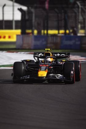 Yuki Tsunoda driving Red Bull Racing RB21 during qualifying ahead of the F1 Grand Prix of Mexico at Autodromo Hermanos Rodriguez on October 25, 2025 in Mexico City, Mexico. Copyright: xRichardxCallis SPPx Sportspressphoto_SPR51486