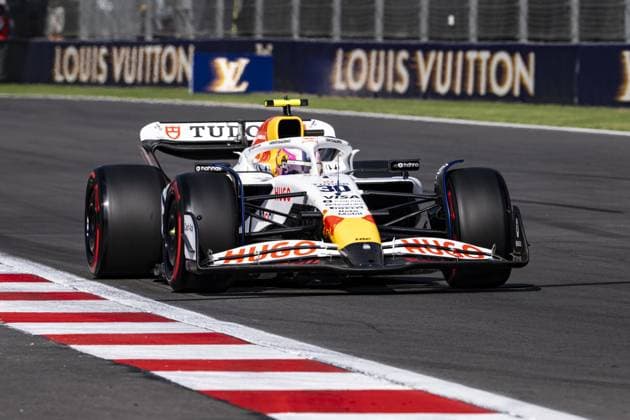Liam Lawson driving Racing Bulls VCARB 02 during qualifying ahead of the F1 Grand Prix of Mexico at Autodromo Hermanos Rodriguez on October 25, 2025 in Mexico City, Mexico. Copyright: xRichardxCallis SPPx Sportspressphoto_SPR51527