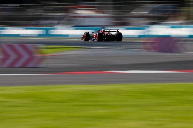 (251026) -- MEXICO CITY, Oct. 26, 2025 -- Ferrari s Monegasque driver Charles Leclerc competes during the qualifying session of the 2025 Formula One Mexico City Grand Prix at the Hermanos Rodriguez Circuit in Mexico City, Mexico, Oct. 25, 2025. (Photo by Xinhua) (SP)MEXICO-MEXICO CITY-F1-GRAND PRIX-QUALIFYING SESSION SongxHaiyuan 