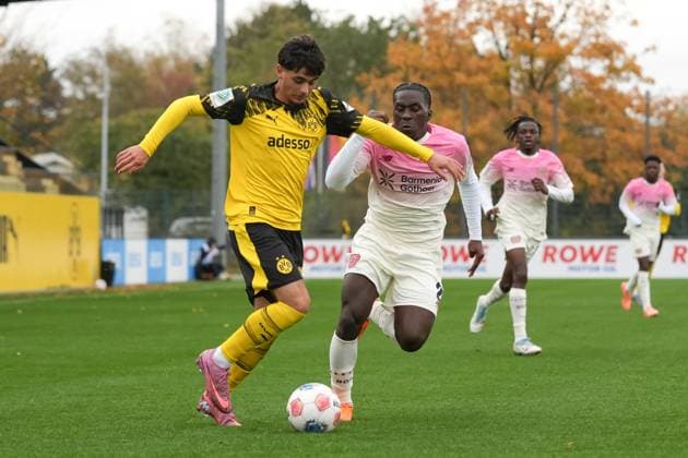 Sonntag, 26.10.2025 Saison 2025 2026 10. Spieltag U19 DFB Nachwuchsliga im BVB Fußballpark Hohenbuschei, Dortmund, Germany. BV Borussia Dortmund U19 - SV Bayer 04 Leverkusen U19. Ahmad Najdi (BVB)