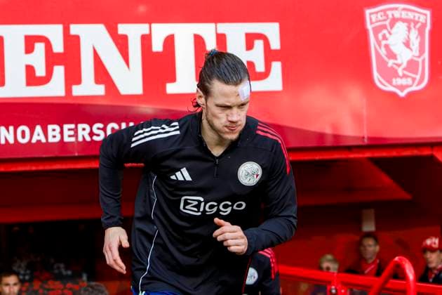 Wout Weghorst of AFC Ajax looks on FC Twente v AFC Ajax, Eredivisie, FC Twente v AFC Ajax, De Grolsch Veste, October 26, 2025, Enschede, Netherlands.