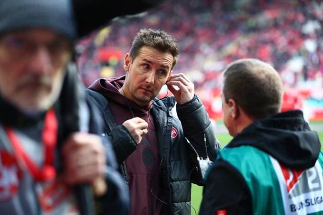 26.10.2025, xmohx, Fussball 2.Bundesliga, 1.FC Kaiserslautern - 1.FC Nürnberg v.l. Trainer Miroslav Klose (1.FC Nuernberg) (DFL DFB REGULATIONS PROHIBIT ANY USE OF PHOTOGRAPHS as IMAGE SEQUENCES and or QUASI-VIDEO) Kaiserslautern