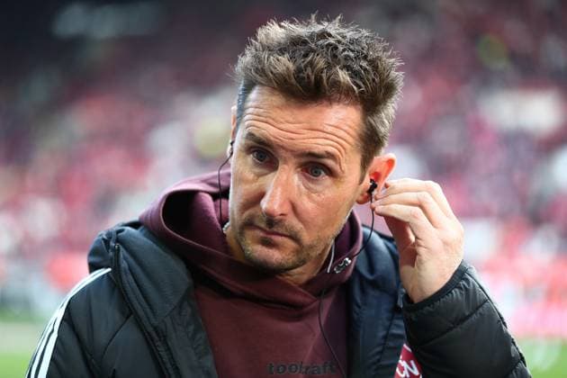 26.10.2025, xmohx, Fussball 2.Bundesliga, 1.FC Kaiserslautern - 1.FC Nürnberg v.l. Trainer Miroslav Klose (1.FC Nuernberg) (DFL DFB REGULATIONS PROHIBIT ANY USE OF PHOTOGRAPHS as IMAGE SEQUENCES and or QUASI-VIDEO) Kaiserslautern