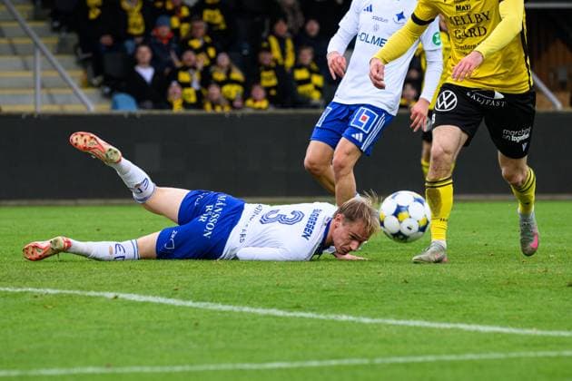 251026 IFK Norrköpings Marcus Baggesen under fotbollsmatchen i Allsvenskan mellan Mjällby och IFK Norrköping den 26 oktober 2025 i Hällevik. Copyright: CHRISTOFFERxBORGxMATTISSON BB251026CB022